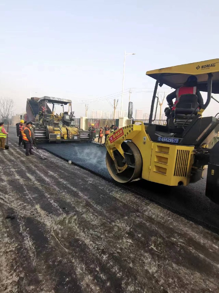 登封沥青路面摊铺