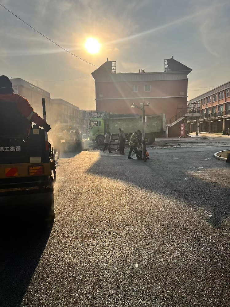 郑州沥青路面施工改性沥青路面的特性